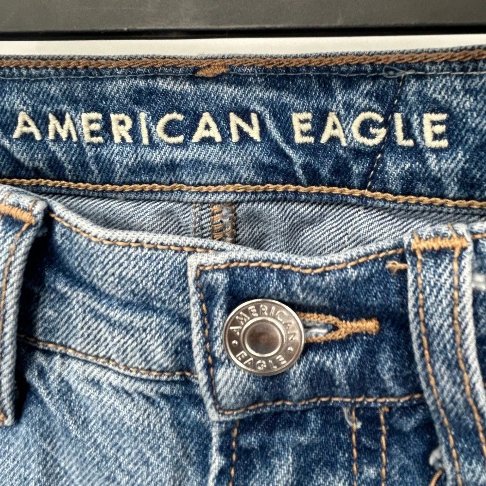 American Eagle Womens Jeans 6 Short Distressed Ripped Raw Hem Straight Leg Blue